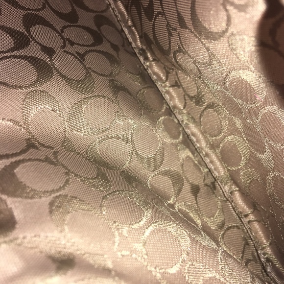 FREE COACH WRISTLET W COACH HANDBAG + DUSTBAG - Picture 5 of 8